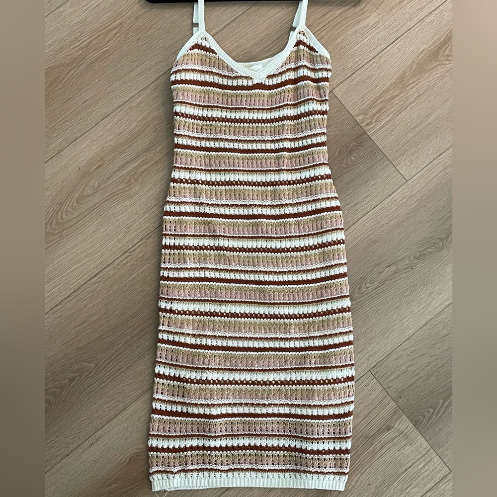 Olive + Oak Crochet dress Sz Small